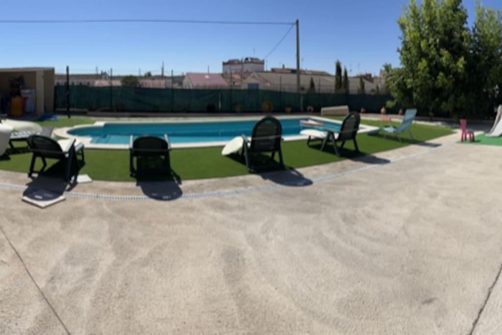 Villa Rural Con Amplia Piscina Campillo de Altobuey Ngoại thất bức ảnh