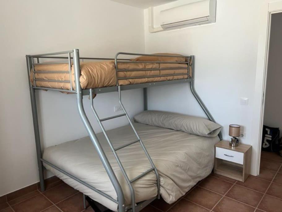 Villa Rural Con Amplia Piscina Campillo de Altobuey Ngoại thất bức ảnh