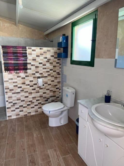 Villa Rural Con Amplia Piscina Campillo de Altobuey Ngoại thất bức ảnh